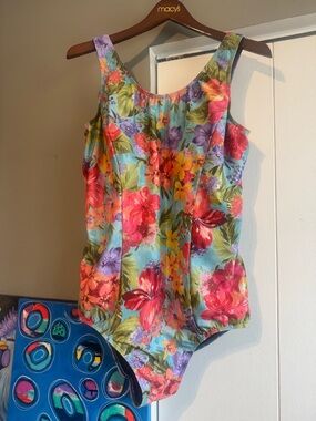 H2O Wear Tropical Hibiscus One Piece Swimsuit - Supportive Plus Size 3X/4X